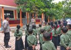 BHABINKAMTIBMAS DESA KERTOSARI JADI PEMBINA APEL DI SDN 1 KERTOSARI