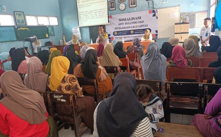 Polsek Banyuputih Melaksanakan Sosialisasi Bullying dan Keselamatan Lalu Lintas di SDN 4 Sumberanyar