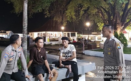 Hadir di Tengah Masyarakat, Patroli Malam Polsek Besuki Tegaskan Komitmen Keamanan Di Wilayah Hukum Polsek Besuki.