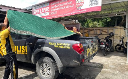 Gelar Kerja Bakti Ciptakan lingkungan Bersih dan Sehat di Lingkungan Mako Polsek Banyuputih