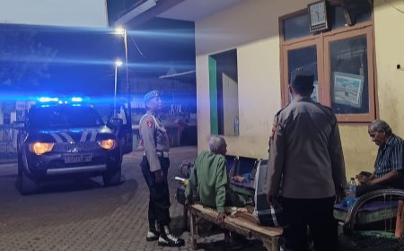 Langkah Sigap di Tengah Malam, Patroli Blue Light Polsek Besuki Jaga Stabilitas Di Area RPH Desa Besuki.