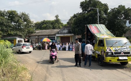 POLSEK BUNGATAN MONITORING & PENGAMANAN PAWAI RELIGI