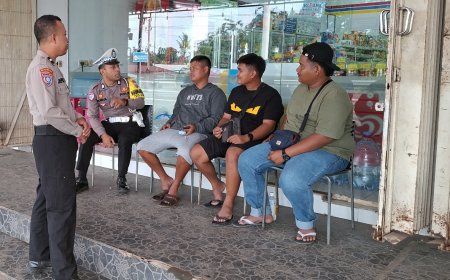 Polsek Besuki Perkuat Harkamtibmas, Ngabuburit di Jalur Pantura Aman Terkendali