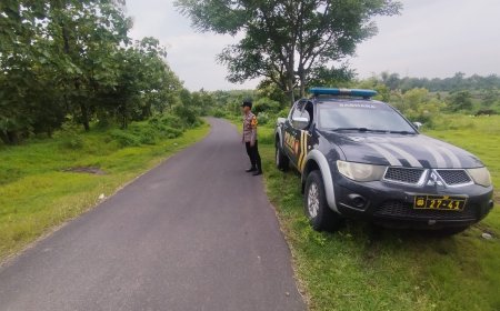 POLSEK KAPONGAN GIAT PATROLI NGABUBURIT DALAM RANGKA ANTISIPASI GANGGUAN KAMTIBMAS JELANG BERBUKA PUASA