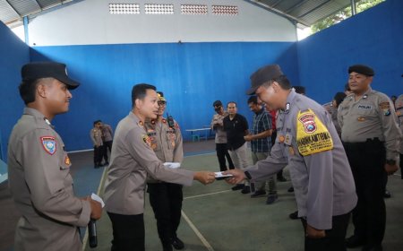 54 Anggota Polres Situbondo Mendadak Dikumpulkan Usai Apel Pagi