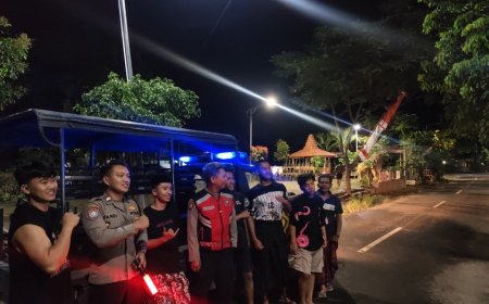Patroli Blue Light dan Sahur, Polsek Arjasa Ciptakan Kondisi Aman Selama Ramadhan