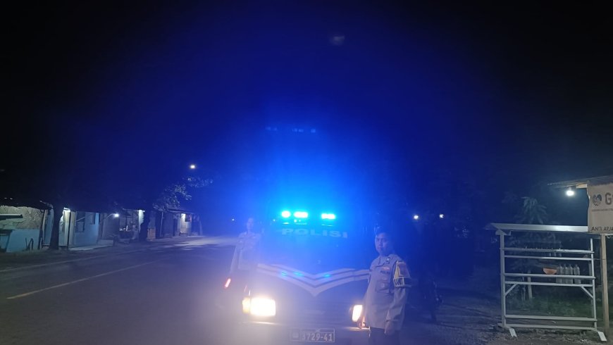Tekan Angka Kriminalitas, Aparat Gelar Patroli Blue Light di Wilayah Arjasa