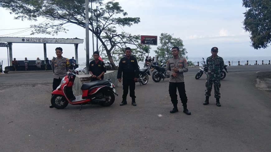 Pengamanan Pawai Budaya Haflatul Imtihan ke-75 PP. Darul Mubtadi'in Bletok