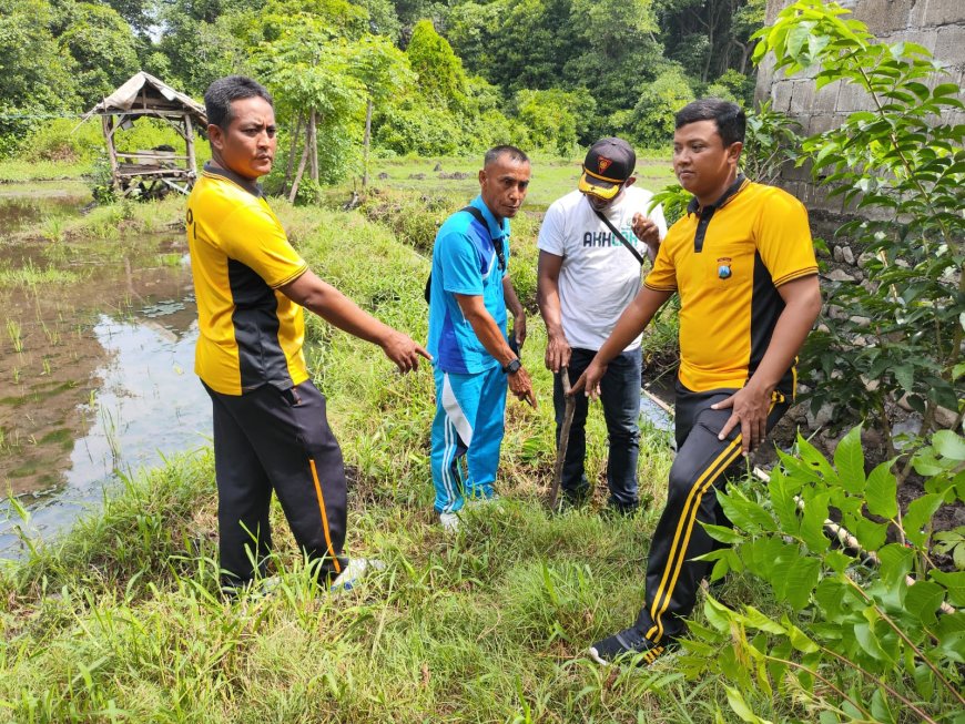 POLSEK BANYUGLUGUR MELAKSANAKAN PENGECEKAN PATOK BATAS TANAH MAKO