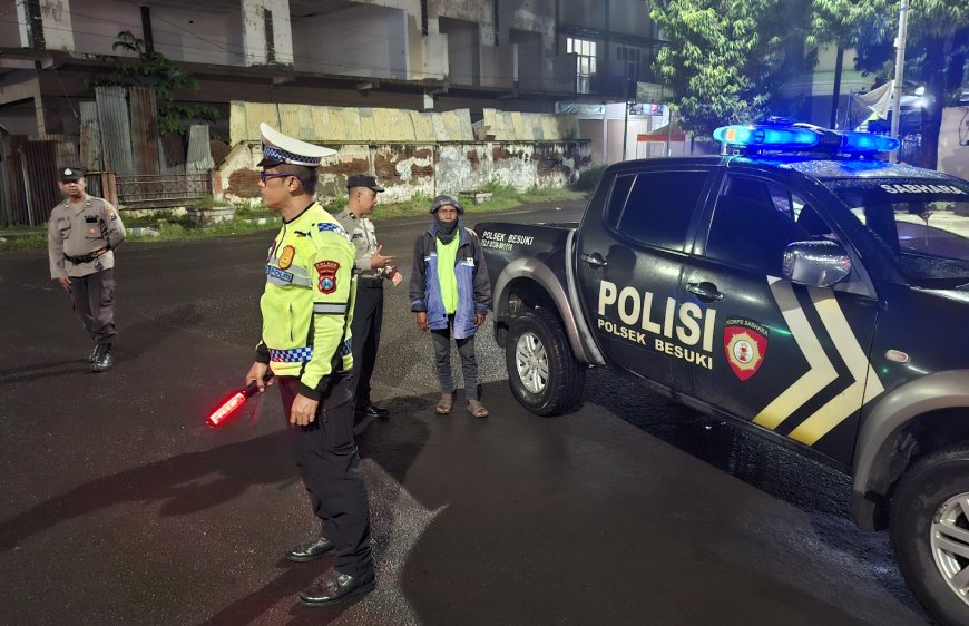 Patroli Blue Light (KRYD) Polsek Besuki, Ciptakan Situasi Aman dan Kondusif di Jalur Pantura Antisipasi Balap Liar dan Kriminalitas.