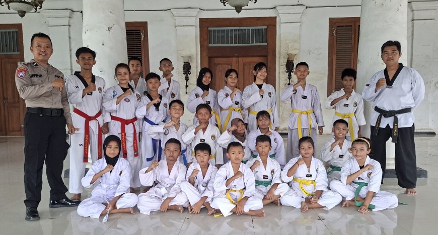 Ps Kanit Binmas Polsek Besuki Tanamkan Nilai Anti-Bullying Lewat Program Unggulan Binmas "BASUDEWO" Melalui Giat PUSPA PREEMTIF.