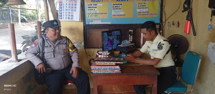 Patroli Dialogis Polsek Panarukan di PG Wringinanom, Perkuat Harkamtibmas di Wilayah Situbondo
