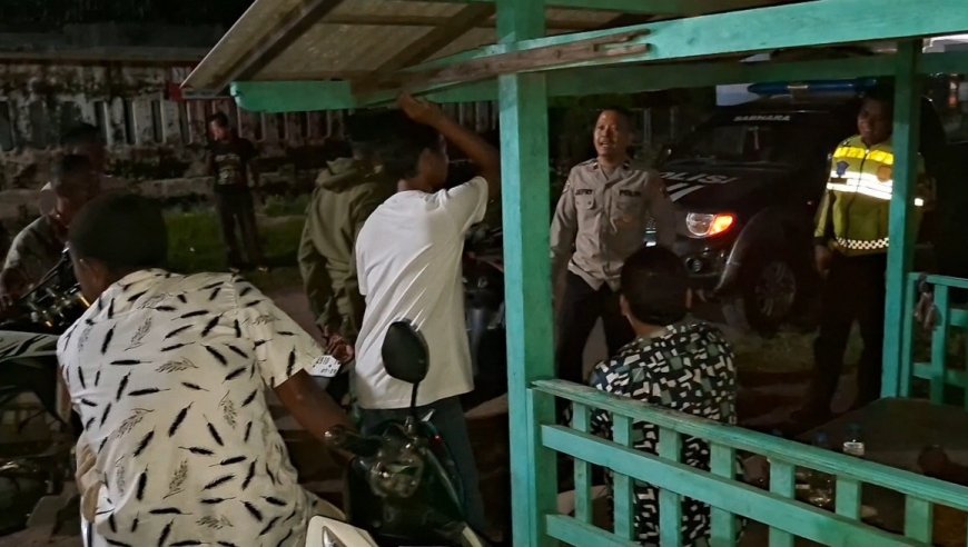 Polsek Besuki Gelar Patroli Sahur, Wujudkan Situasi Aman dan Kondusif di Bulan Ramadhan.