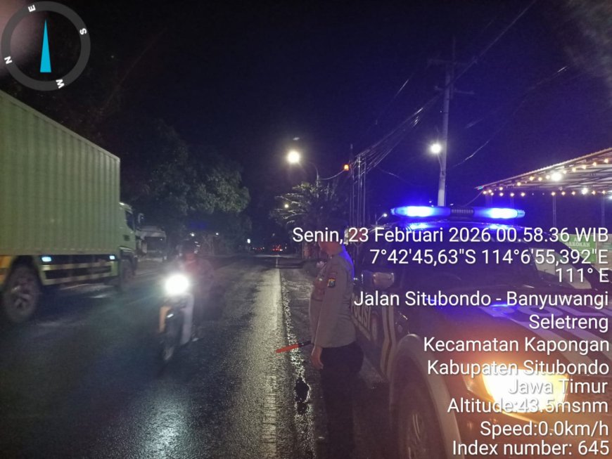 POLSEK KAPONGAN PATROLI BLUE LIGHT DALAM RANGKA ANTISIPASI 3C DAN GANGGUAN KAMTIBMAS DI  WILAYAH KECAMATAN KAPONGAN