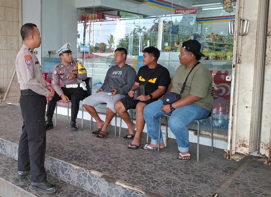 Polsek Besuki Perkuat Harkamtibmas, Ngabuburit di Jalur Pantura Aman Terkendali