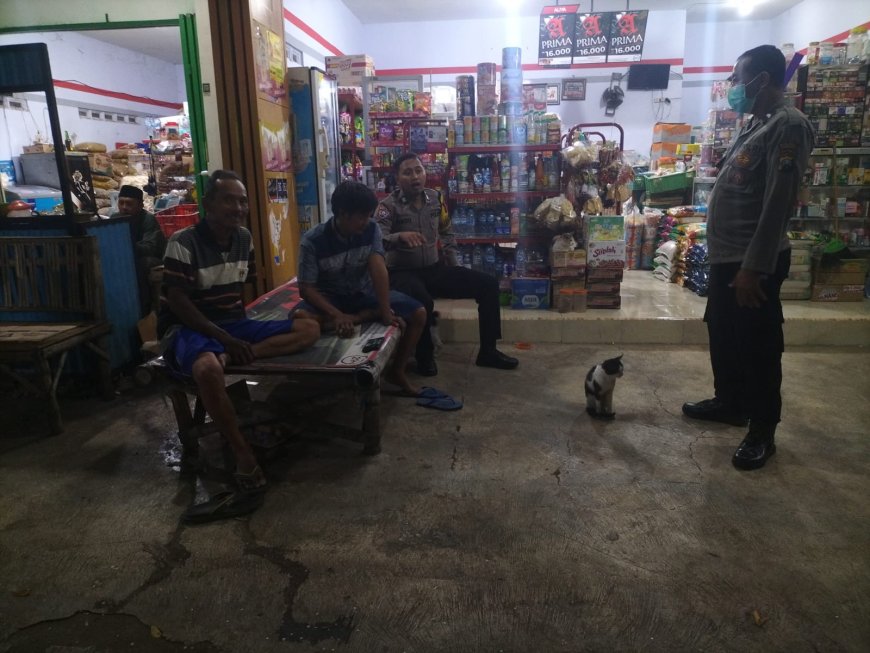 POLSEK KAPONGAN GIAT PATROLI DDS DALAM RANGKA ANTISIPASI KRIMINALITAS UTAMANYA 3C SERTA HIMBAUAN HARKAMTIBMAS