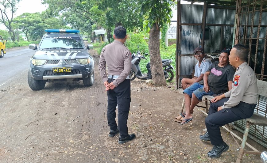 Patroli Dialogis Polsek Besuki di Jalur Pantura, Perkuat Harkamtibmas dan Keselamatan Lalu Lintas