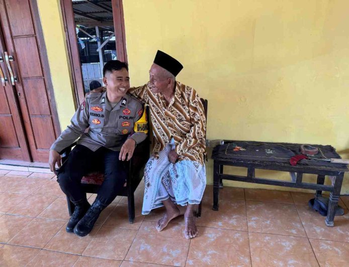 Patroli Dialogis Polsek Mangaran Antisipasi 3C, Warga Desa Tanjung Glugur Dihimbau Tingkatkan Kewaspadaan