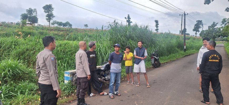 Polsek Sumbermalang Laksanakan Patroli Ngabuburit Antisipasi Balap Liar di Desa Plalangan